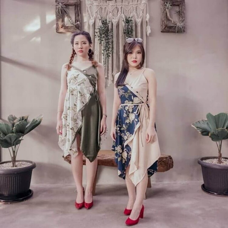 Pull Me Out The Label Joey Overlap Dress Translation missing: id.activerecord.decorators.item_part_image/alt