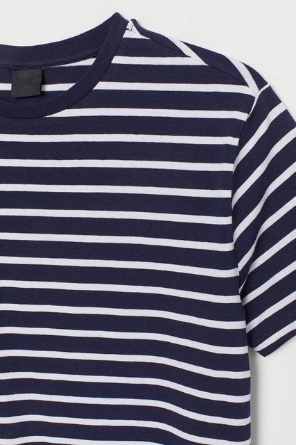 H&M Patterned T-shirt Muscle Fit Translation missing: id.activerecord.decorators.item_part_image/alt