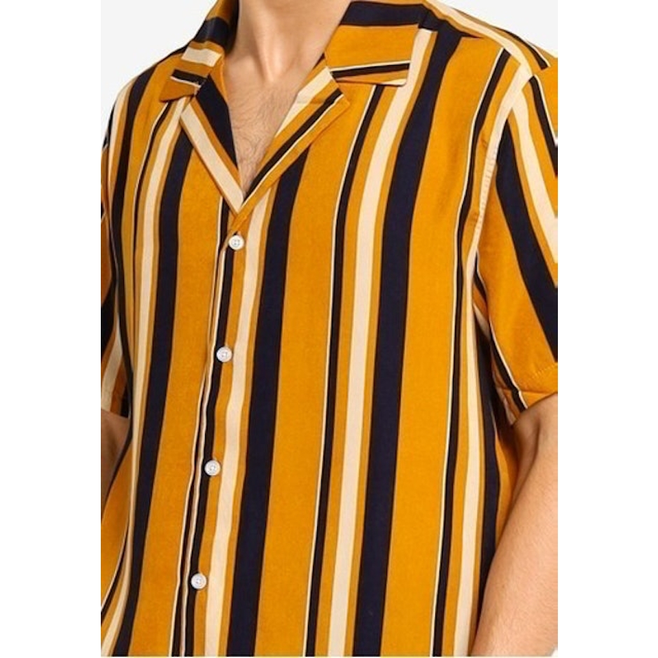 ZALORA BASICS Basic Printed Revere Collar Shirt Translation missing: id.activerecord.decorators.item_part_image/alt