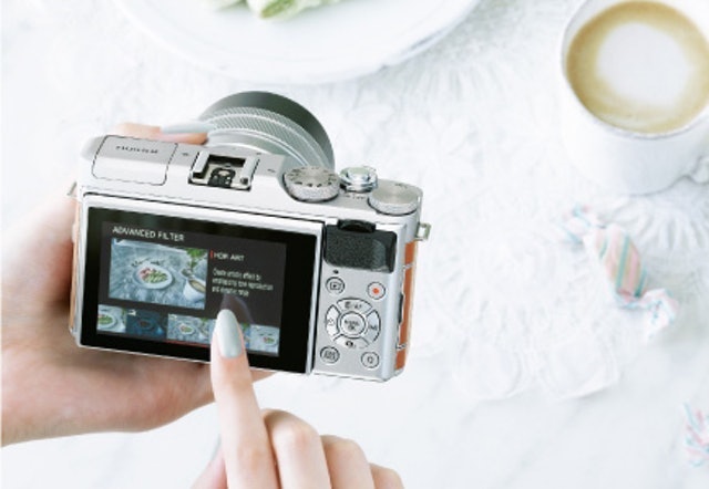 Fujifilm X-A5 Translation missing: id.activerecord.decorators.item_part_image/alt