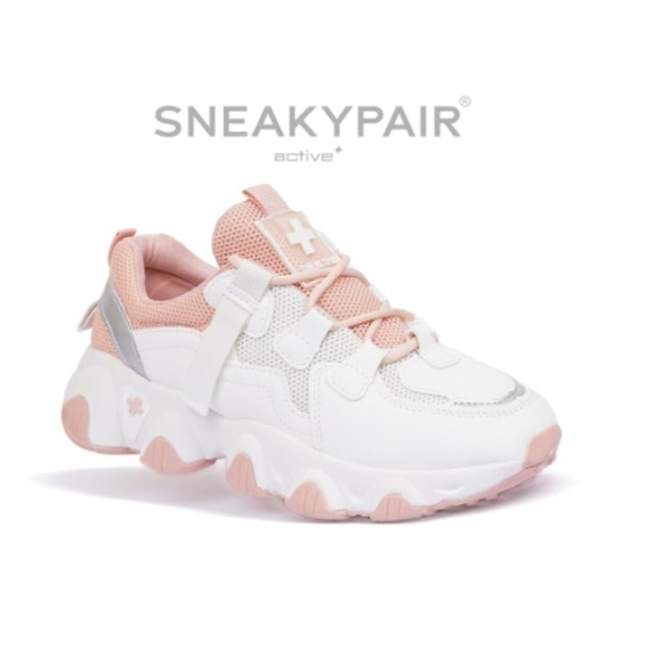 SNEAKYPAIR Kallaya Translation missing: id.activerecord.decorators.item_part_image/alt