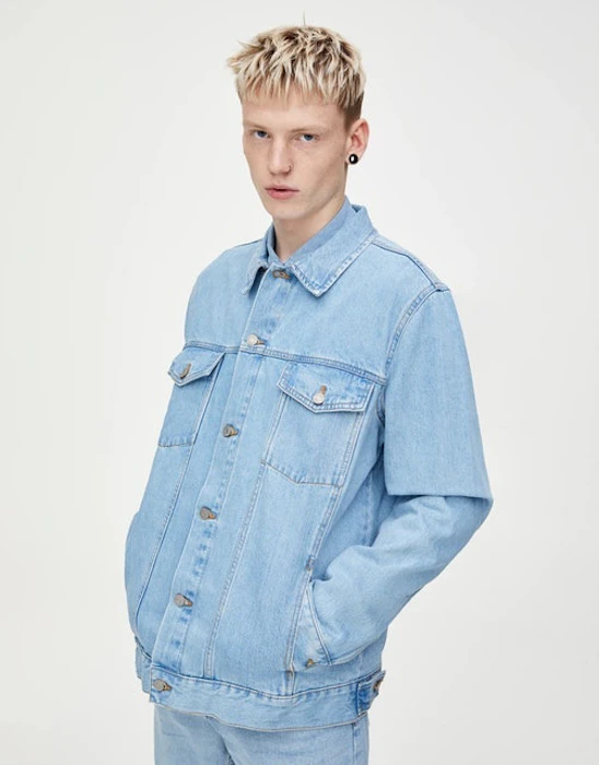 Pull and Bear Blue Denim Regular Fit Jacket Translation missing: id.activerecord.decorators.item_part_image/alt
