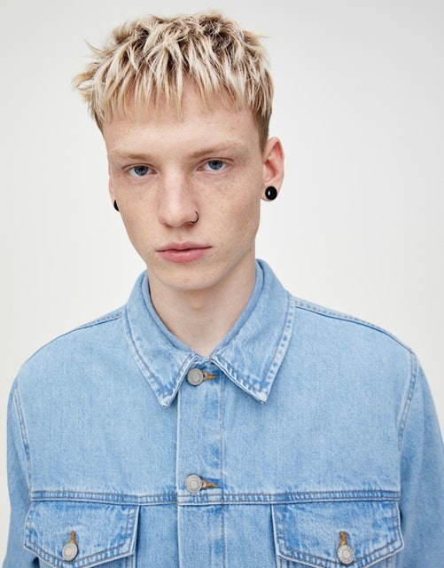 Pull and Bear Blue Denim Regular Fit Jacket Translation missing: id.activerecord.decorators.item_part_image/alt
