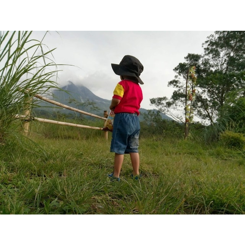 Topi Rimba Anak Translation missing: id.activerecord.decorators.item_part_image/alt