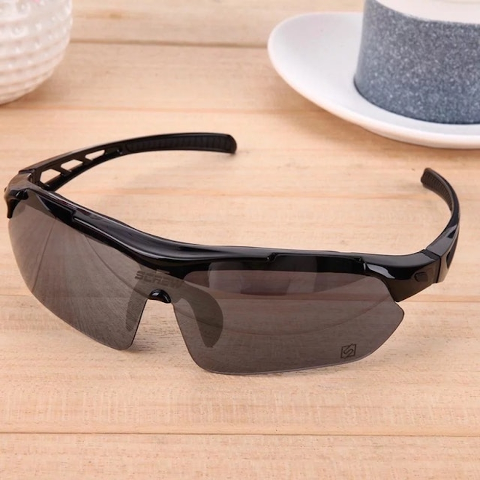 Screw Kacamata Hitam Polarized Translation missing: id.activerecord.decorators.item_part_image/alt