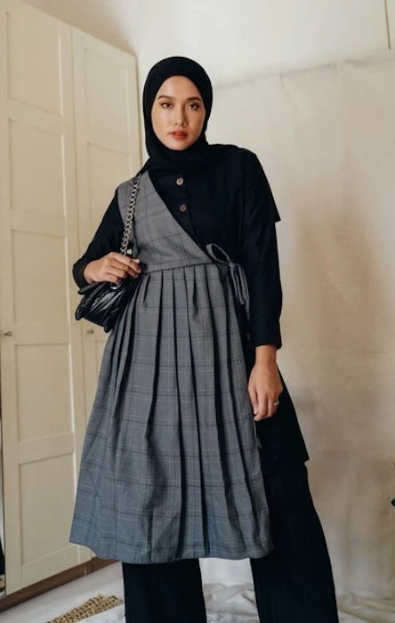 Shopataleen Isyana Tunik Translation missing: id.activerecord.decorators.item_part_image/alt