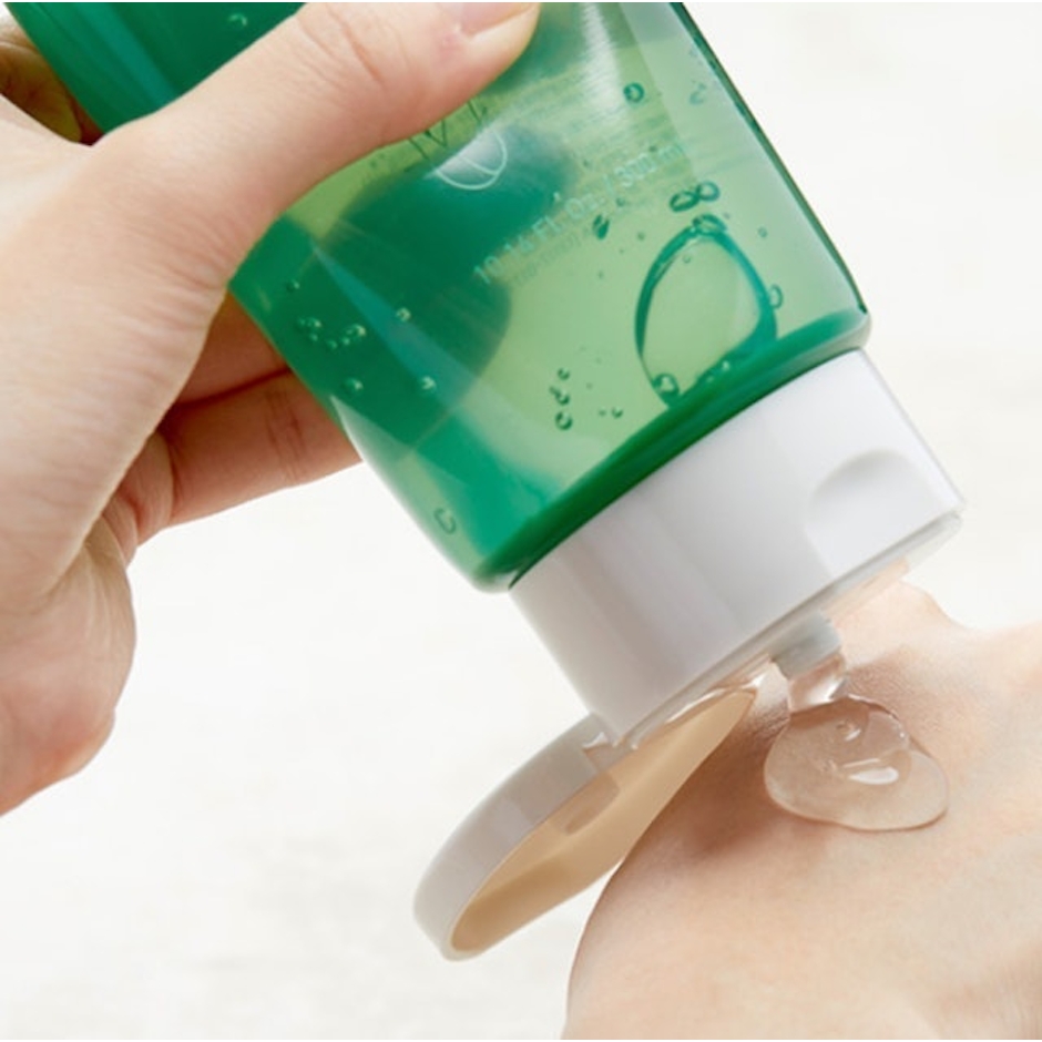 Innisfree Aloe Revital Soothing Gel 300ml Translation missing: id.activerecord.decorators.item_part_image/alt