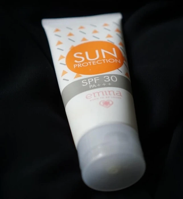 Emina Sun Protection SPF 30 PA +++ Translation missing: id.activerecord.decorators.item_part_image/alt