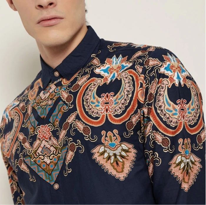 M231 Kemeja Pria Batik Warna Navy 1699 Translation missing: id.activerecord.decorators.item_part_image/alt
