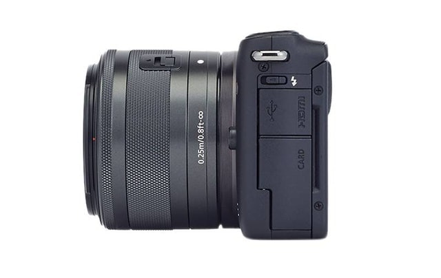 Canon EOS M10 Translation missing: id.activerecord.decorators.item_part_image/alt