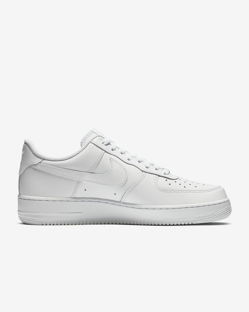 Nike Men's Shoe Air Force 1 '07 Translation missing: id.activerecord.decorators.item_part_image/alt