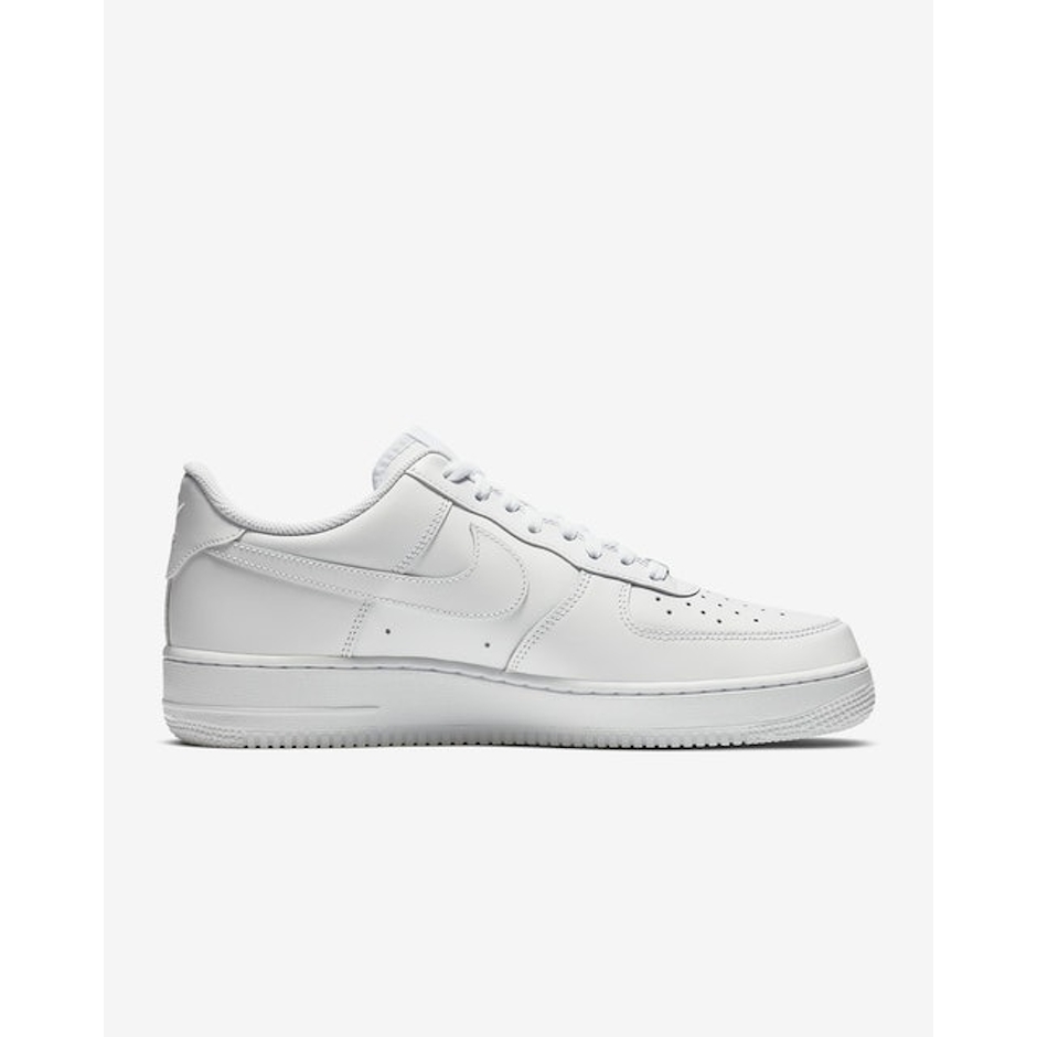 Nike Men's Shoe Air Force 1 '07 Translation missing: id.activerecord.decorators.item_part_image/alt