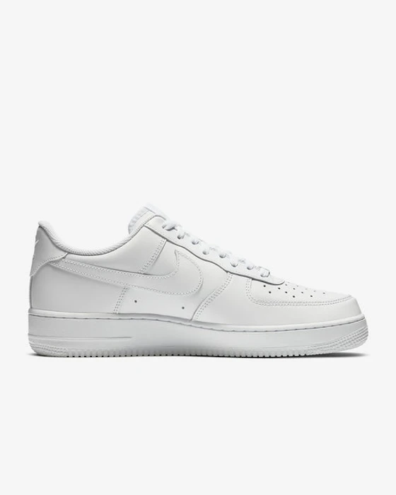 Nike Men's Shoe Air Force 1 '07 Translation missing: id.activerecord.decorators.item_part_image/alt