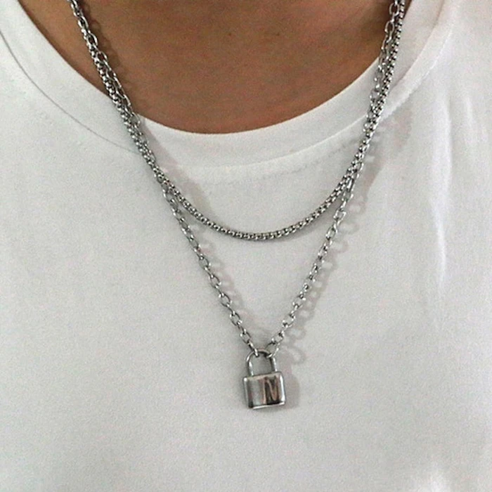 Kalung Rantai dengan Liontin Gembok Translation missing: id.activerecord.decorators.item_part_image/alt