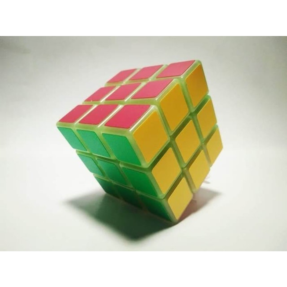YongJun Magic Cube Glow in The Dark Translation missing: id.activerecord.decorators.item_part_image/alt