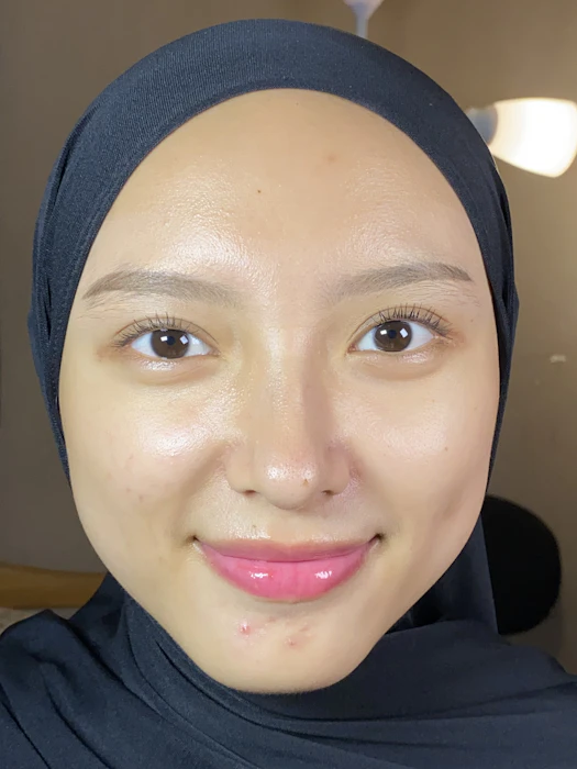 Paragon Technology and Innovation Wardah UV Shield Tinted Tone Up SPF 50 PA++++ Translation missing: id.activerecord.decorators.item_part_image/alt