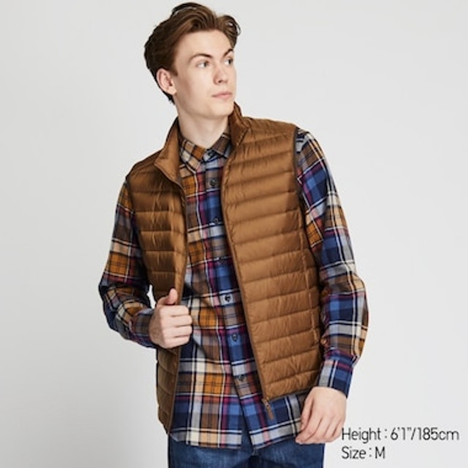 Uniqlo Men Ultra Light Down Vest Translation missing: id.activerecord.decorators.item_part_image/alt
