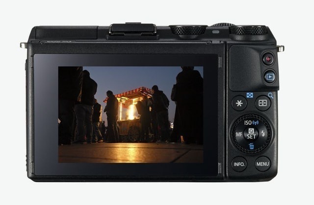 Canon EOS M3 Translation missing: id.activerecord.decorators.item_part_image/alt