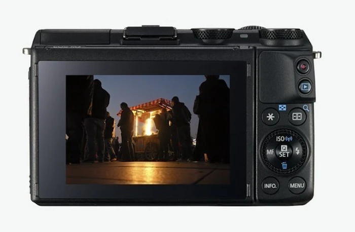 Canon EOS M3 Translation missing: id.activerecord.decorators.item_part_image/alt