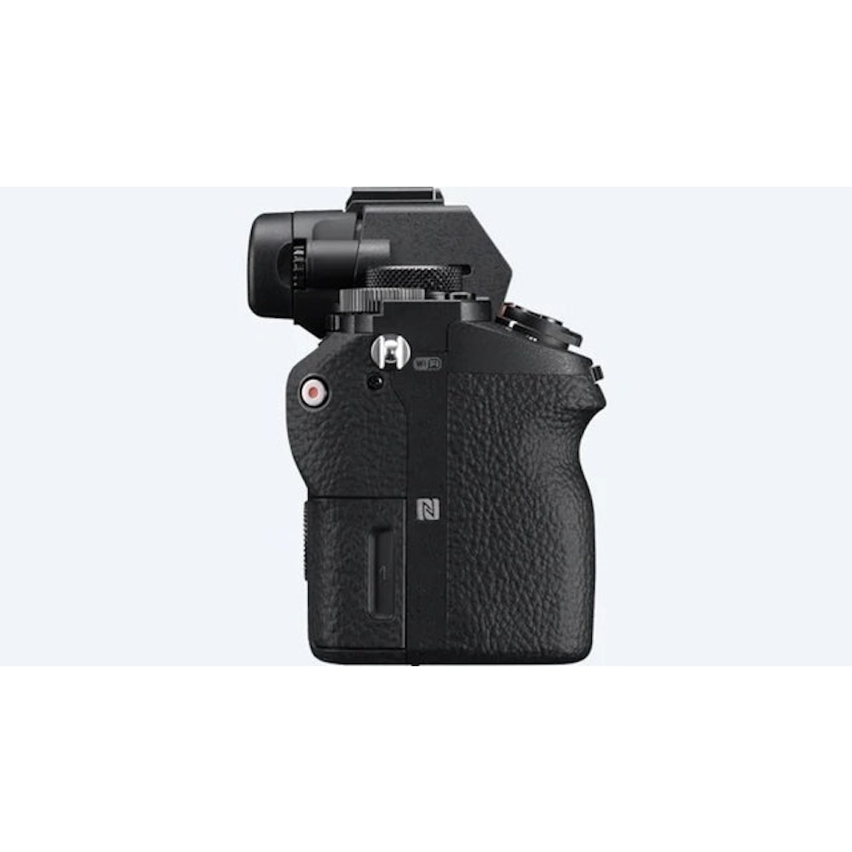 SONY α7 II E-mount Camera with Full Frame Sensor Translation missing: id.activerecord.decorators.item_part_image/alt