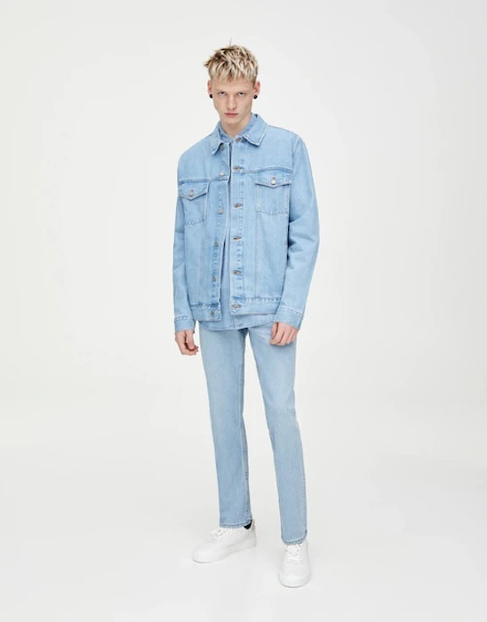 Pull and Bear Blue Denim Regular Fit Jacket Translation missing: id.activerecord.decorators.item_part_image/alt