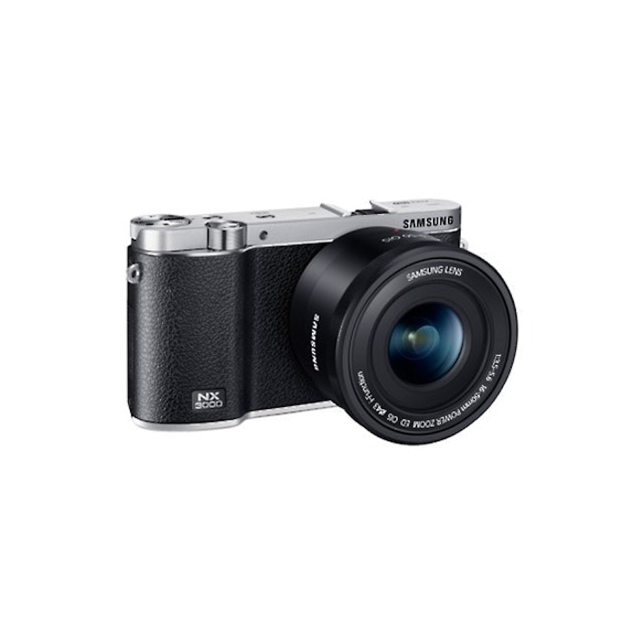 Samsung NX3000 with 20-50mm Lens and Flash Translation missing: id.activerecord.decorators.item_part_image/alt