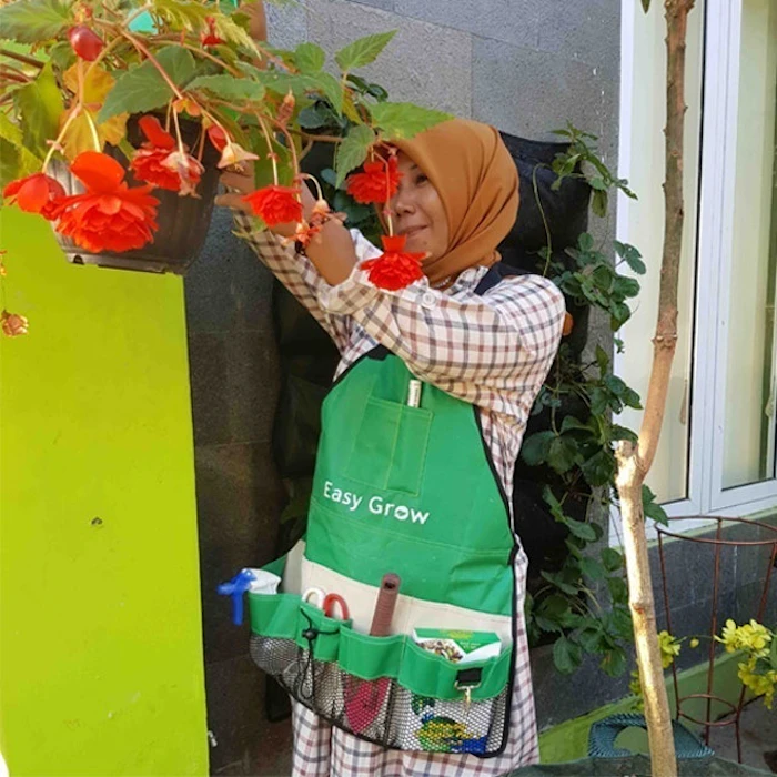 Easy Grow Gardening Apron Translation missing: id.activerecord.decorators.item_part_image/alt