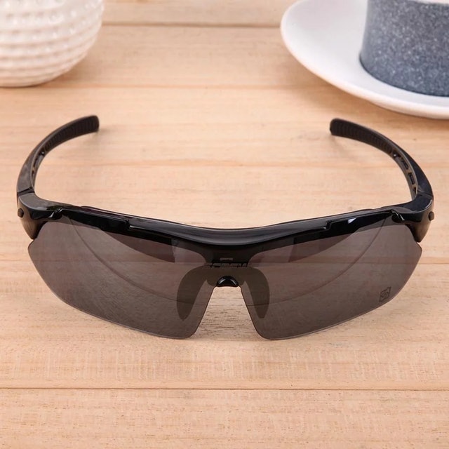 Screw Kacamata Hitam Polarized  Translation missing: id.activerecord.decorators.item_part_image/alt