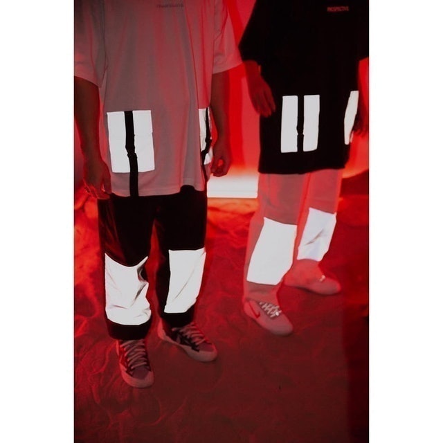 ISSUE42 Tshirt Prospective Reflective Translation missing: id.activerecord.decorators.item_part_image/alt