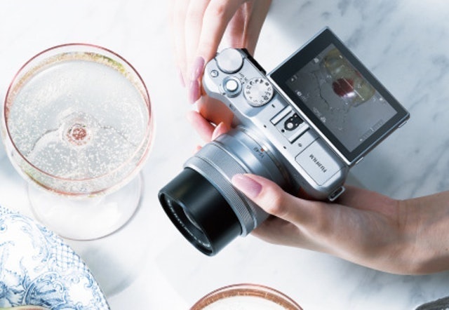 Fujifilm X-A5 Translation missing: id.activerecord.decorators.item_part_image/alt