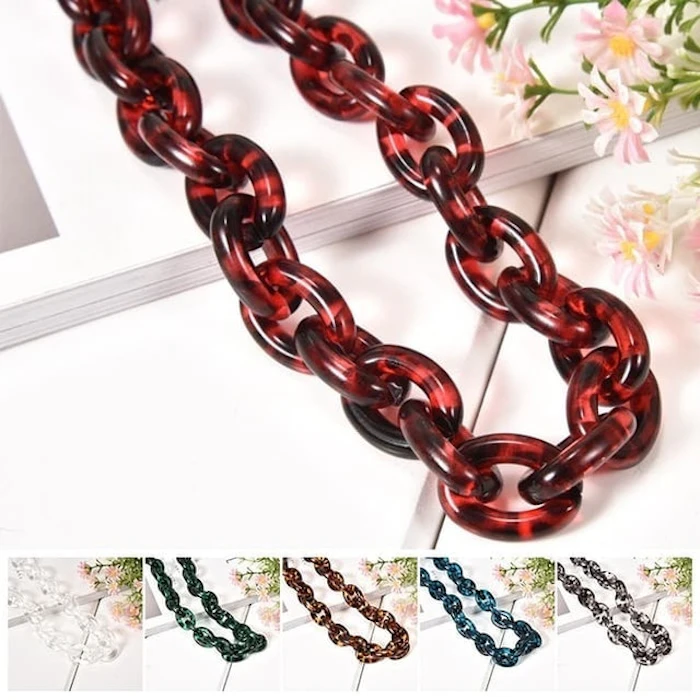 Acrylic Chain Strap Bag Translation missing: id.activerecord.decorators.item_part_image/alt