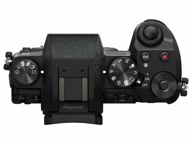 Panasonic LUMIX G7 4K Mirrorless Interchangeable Lens Camera Kit with 14-42 mm Lens Translation missing: id.activerecord.decorators.item_part_image/alt