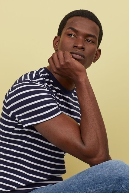 H&M Patterned T-shirt Muscle Fit Translation missing: id.activerecord.decorators.item_part_image/alt
