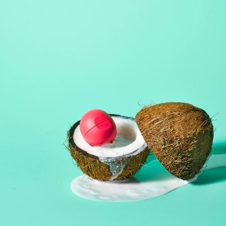 EOS Coconut Milk Lip Balm Translation missing: id.activerecord.decorators.item_part_image/alt