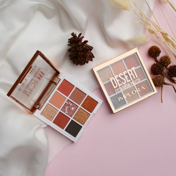 Implora NEW Eyeshadow Palette Translation missing: id.activerecord.decorators.item_part_image/alt
