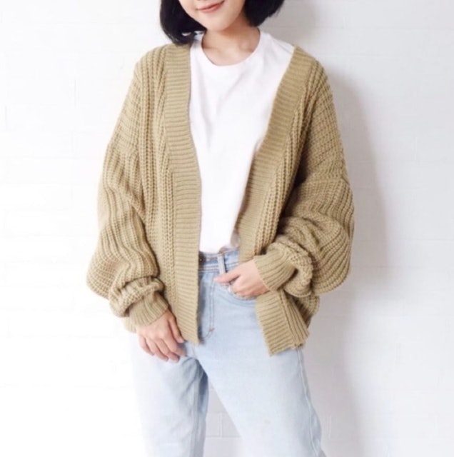 Vintage House Indonesia Aurora Corn Cardi Translation missing: id.activerecord.decorators.item_part_image/alt