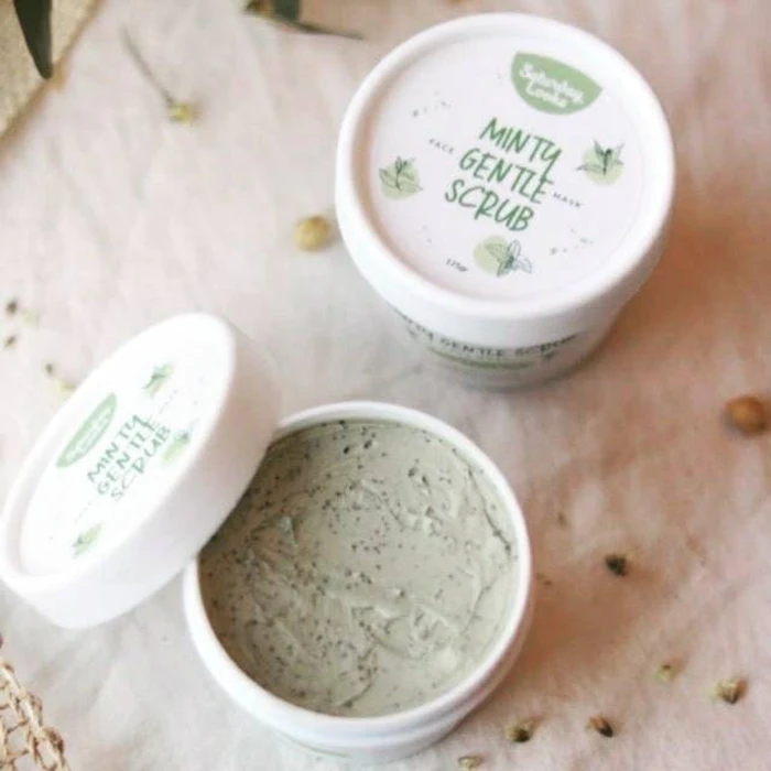 Saturday Looks Minty Gentle Scrub Face Mask Translation missing: id.activerecord.decorators.item_part_image/alt