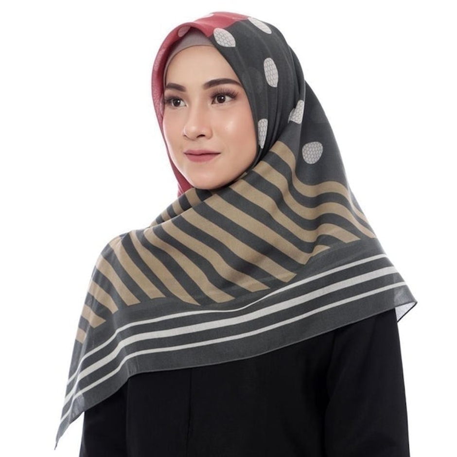 Elzatta Hijab Elzatta Scarf Kaila Lastari Translation missing: id.activerecord.decorators.item_part_image/alt