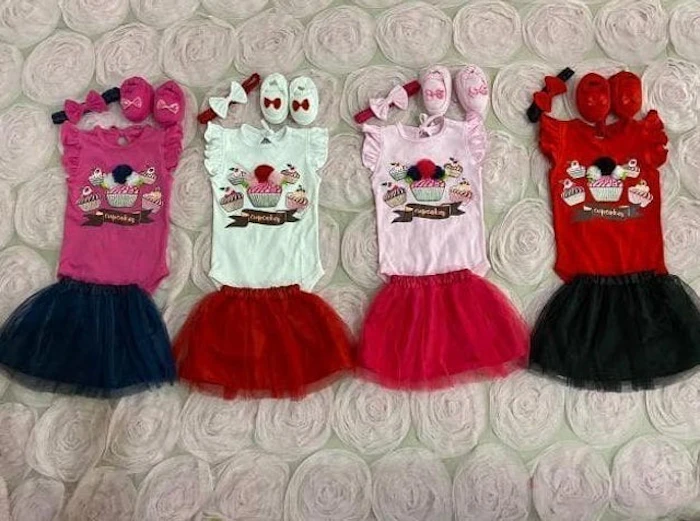 Baju Bayi Perempuan 4 in 1 Translation missing: id.activerecord.decorators.item_part_image/alt