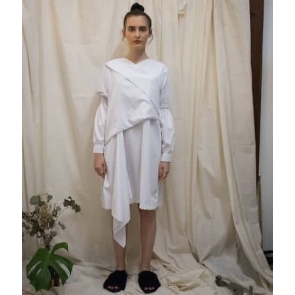 Namirah The Label White Honoaru Dress Translation missing: id.activerecord.decorators.item_part_image/alt