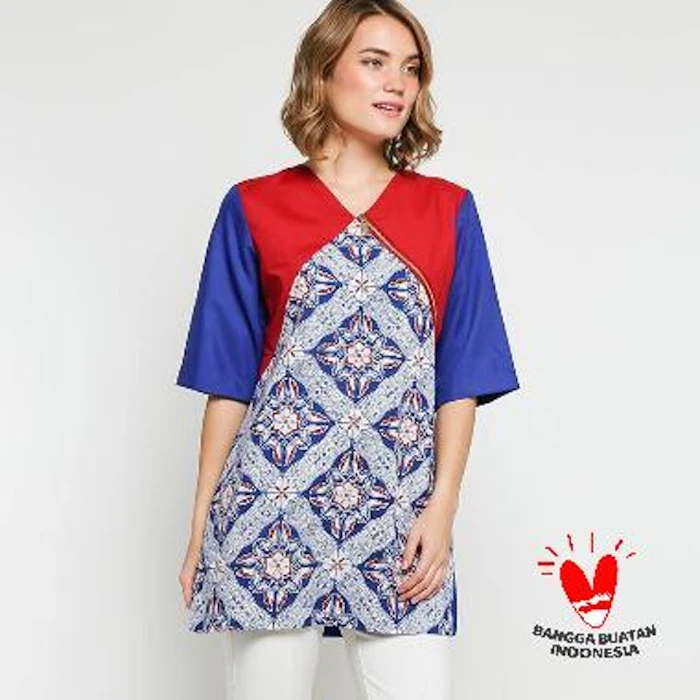 Avara Blus Batik Cap Cirebon Motif Bangbiron Atasan Wanita Translation missing: id.activerecord.decorators.item_part_image/alt
