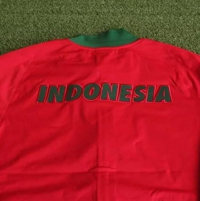 Nike Jaket Timnas Indonesia Player Issue Merah Translation missing: id.activerecord.decorators.item_part_image/alt