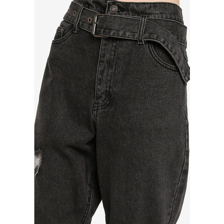 FOREVER 21 Belted High Rise Jeans Translation missing: id.activerecord.decorators.item_part_image/alt