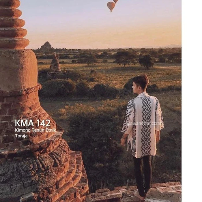 Awan Ethnic Craft Kimono Tenun Etnik (unisex) 01 Translation missing: id.activerecord.decorators.item_part_image/alt