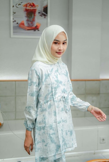 Mybamus Nesya One Set Tie Dye Jade Green  Translation missing: id.activerecord.decorators.item_part_image/alt
