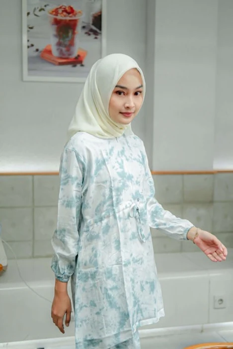 Mybamus Nesya One Set Tie Dye Jade Green Translation missing: id.activerecord.decorators.item_part_image/alt