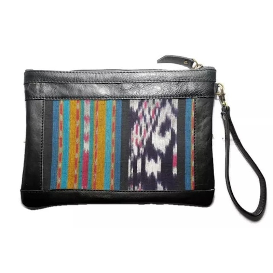 Rafa Tenun Troso Premium Leather Travel Pouch Translation missing: id.activerecord.decorators.item_part_image/alt