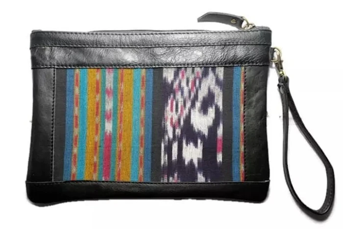 Rafa Tenun Troso Premium Leather Travel Pouch Translation missing: id.activerecord.decorators.item_part_image/alt