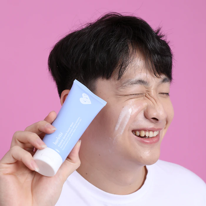 Harlette Oatmilk Gentle Facial Wash Translation missing: id.activerecord.decorators.item_part_image/alt