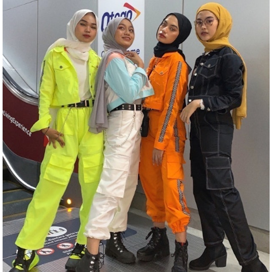 Zisallection Cropped Jacket Translation missing: id.activerecord.decorators.item_part_image/alt